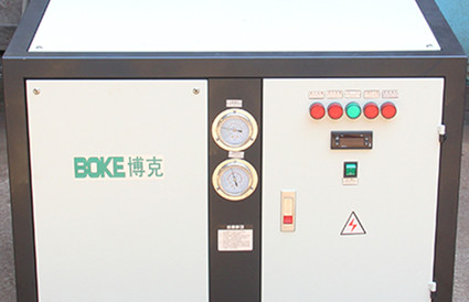 如何驗收螺桿式冷水機組？